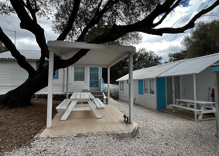 Car Palmasera Campsite *